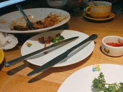 -菲滋意式餐厅(银泰百货金华江南店)