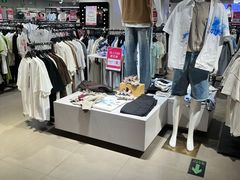 -唯品会(北京国瑞城店)