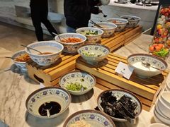 -筠咖啡西餐厅(上海国展宝龙丽筠酒店)