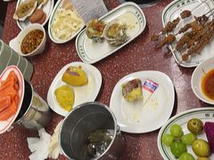 -四囍码头海鲜烧烤自助火锅(外滩南京东路悦荟广场店)