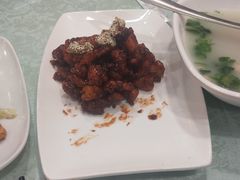 -六和聚传统烤鸭.天津菜(和平店)