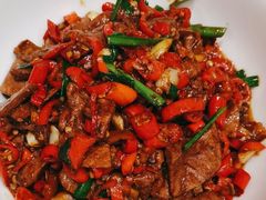 -辛香味烧鱼馆·非遗技艺·排骨红烧肉(光谷医药园店)