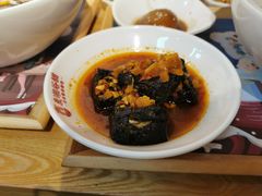 老长沙臭豆腐-呷佬·长沙手工米粉(金沙江路店)