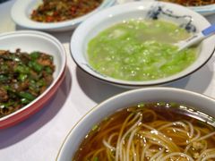 -俏湘厨•地道湘菜(建华南路店)