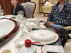 -沪华海鲜大酒楼(南汇店)