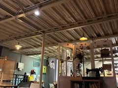 -84那年咖啡馆(李沧万达店)