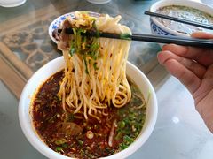 -吾穆勒蓬灰牛肉面·清真(北滨河中路店)