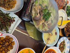 -川流不息·地道川菜·小龙虾(松东路店)