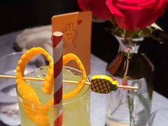 橙海-弦月窗LUNETTE BY AMANDA(复兴路店)