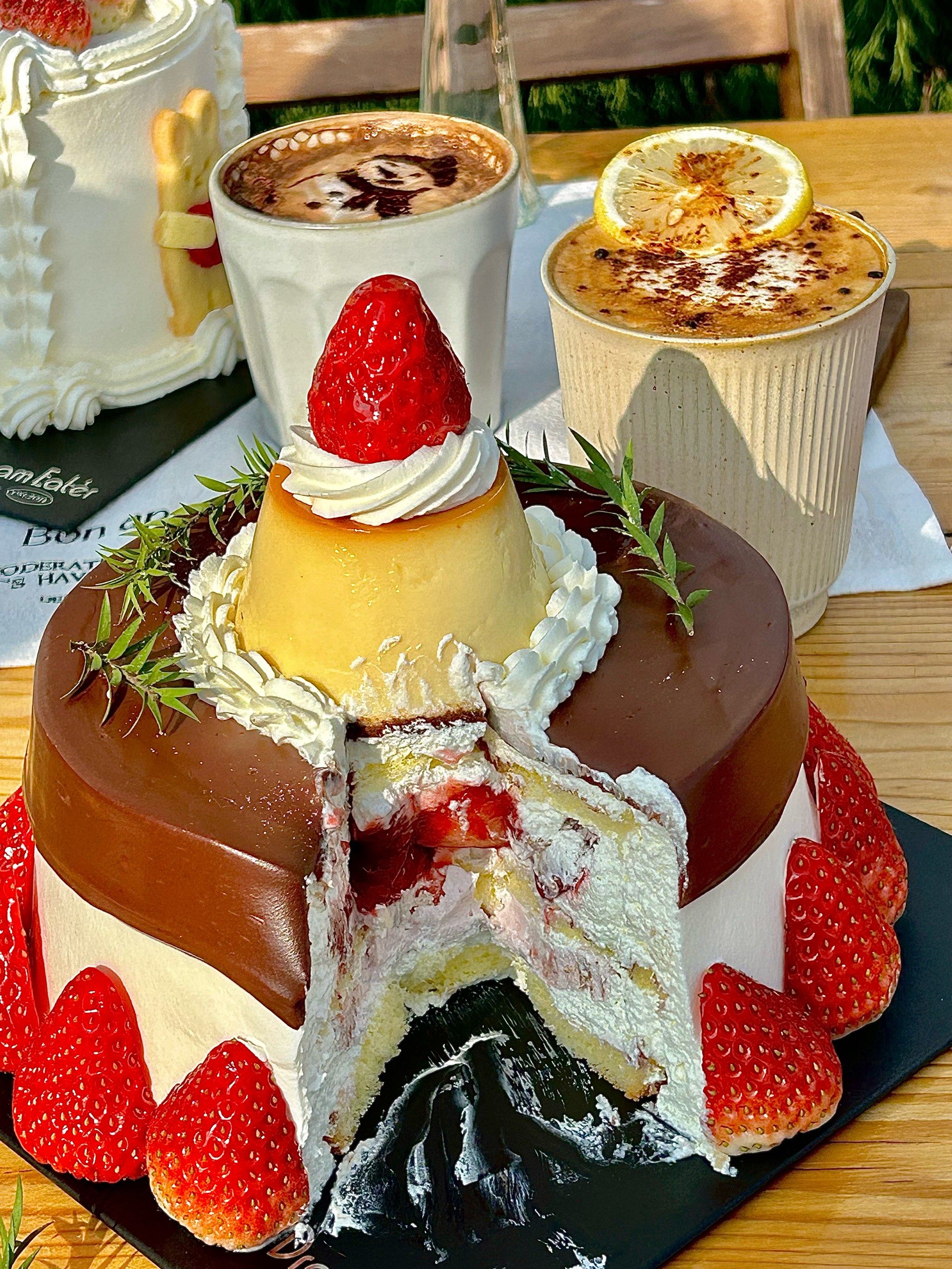 草莓布丁蛋糕🍰泰漂亮啦