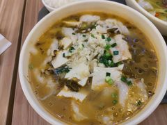 酸菜鱼-知鱼之味(虹桥天地店)