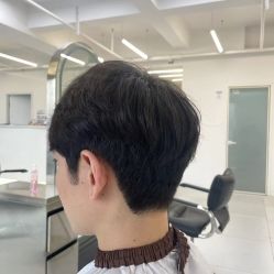 -Hello Lady发型设计