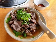 -大众跷脚牛肉馆·非遗传承单位(峨眉山店)