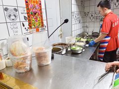 -风情居麻辣烫总店