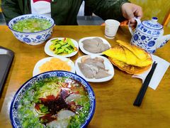 -京穆兰兰州牛肉面·清真(中川机场店)