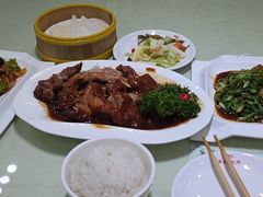 -东四民芳餐厅(世茂工三店)