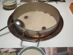 -洪氏嗨捞·猪肚鸡火锅(阳光天地店)