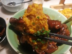 -弄堂里(西溪龙湖天街店)