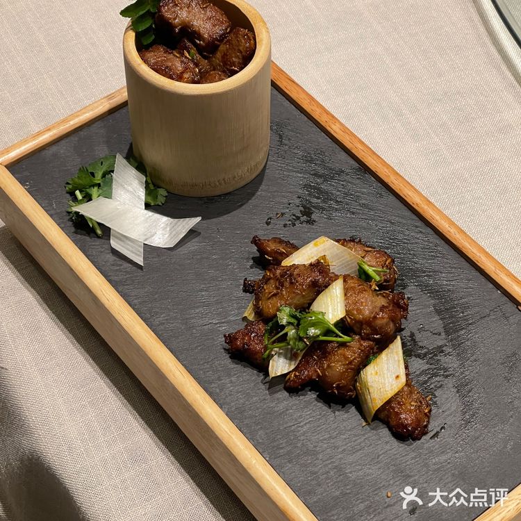 海天mall 梧桐餐厅的黑松露烤鸭只要198