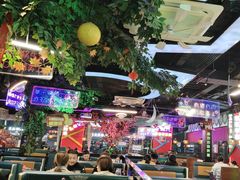 -路边边地标烧烤·川菜·小龙虾·音乐酒馆(良乡长虹店)