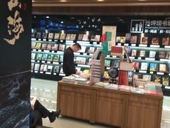 -新华书店(沙坪坝书城店)