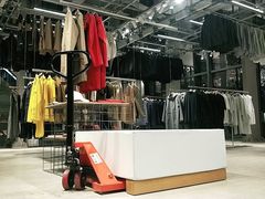 -迪桑特DESCENTE(北京三里屯BLANC店)