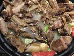 -阿婆情腊排骨火锅(金虹路店)