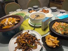 -秋色客家菜(流塘店)