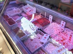 -周良天山牛杂城(天山路总店)