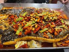 -鸣记脆皮烤鱼·海鲜烤鱼(亿合城店)
