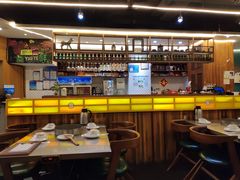 -胡须佬鸡煲四季火锅店(石厦西村直营店)