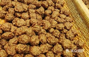 White Fish Balls