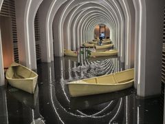 -涨巢·潮玩水疗局