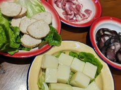 -黔多多贵州地摊火锅(木古地铁站店)