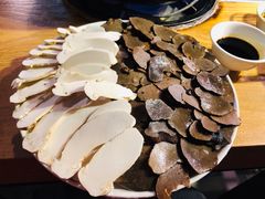 松茸刺身-菌海森林·非遗野生菌火锅(西山区滇池路摩根道店)