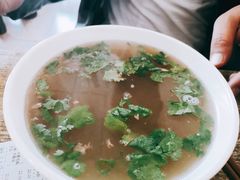 水盆羊肉泡馍-故市王红水盆羊肉
