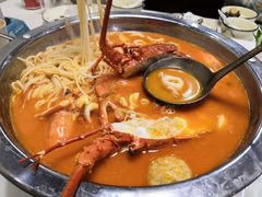 -鑫悦楼煎蟹·16年海鲜大排档