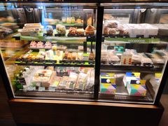 面包甜点陈列柜-星巴克(北京天坛东路店)