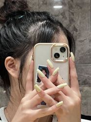 -UGIRL有个美甲