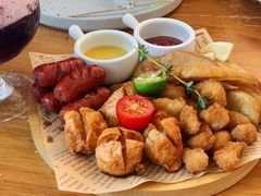 -洛蒂·咖啡与轻食