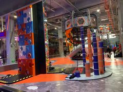 -嗨翻Hi-Fun竞技主题乐园·蹦床亲子生日轰趴(国光1937店)