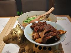 -百春原湖南牛肉粉(百联世纪店)