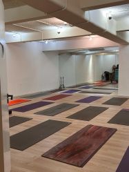 -无界瑜伽普拉提