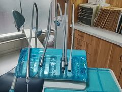 -上海仁爱医院口腔科 · 种植
