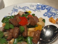 黑椒爆炒雪花牛肉粒-皇朝会.经典传统粤菜(外滩店)