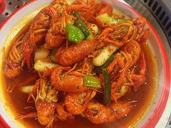 -周记潮汕牛肉·小龙虾烧烤(九亭金地广场店)
