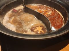 -呷哺呷哺(凯旋广场店)
