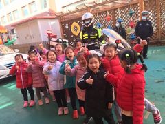-亲育代幼儿园