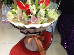 -FEI FEI FLOWER鲜花店·气球派对·宝宝宴布置(虹口德必运动Loft店)
