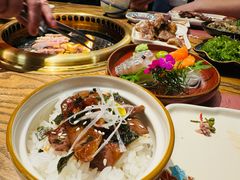 -肉魁屋·烧肉·烧鸟·酒场(高新店)